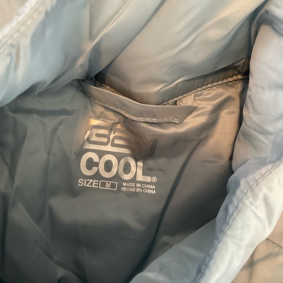 32 degrees Cool lightweight Light Blue insulated jacket Sz M - Picture 4 of 5